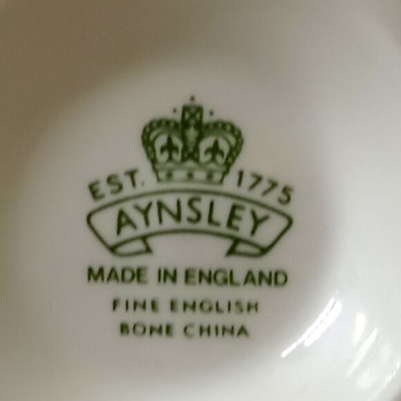 Aynsley Wild Tudor Bouquet Tea Cup Saucer Vtg England Bone China Floral Cottage. - Picture 7 of 16